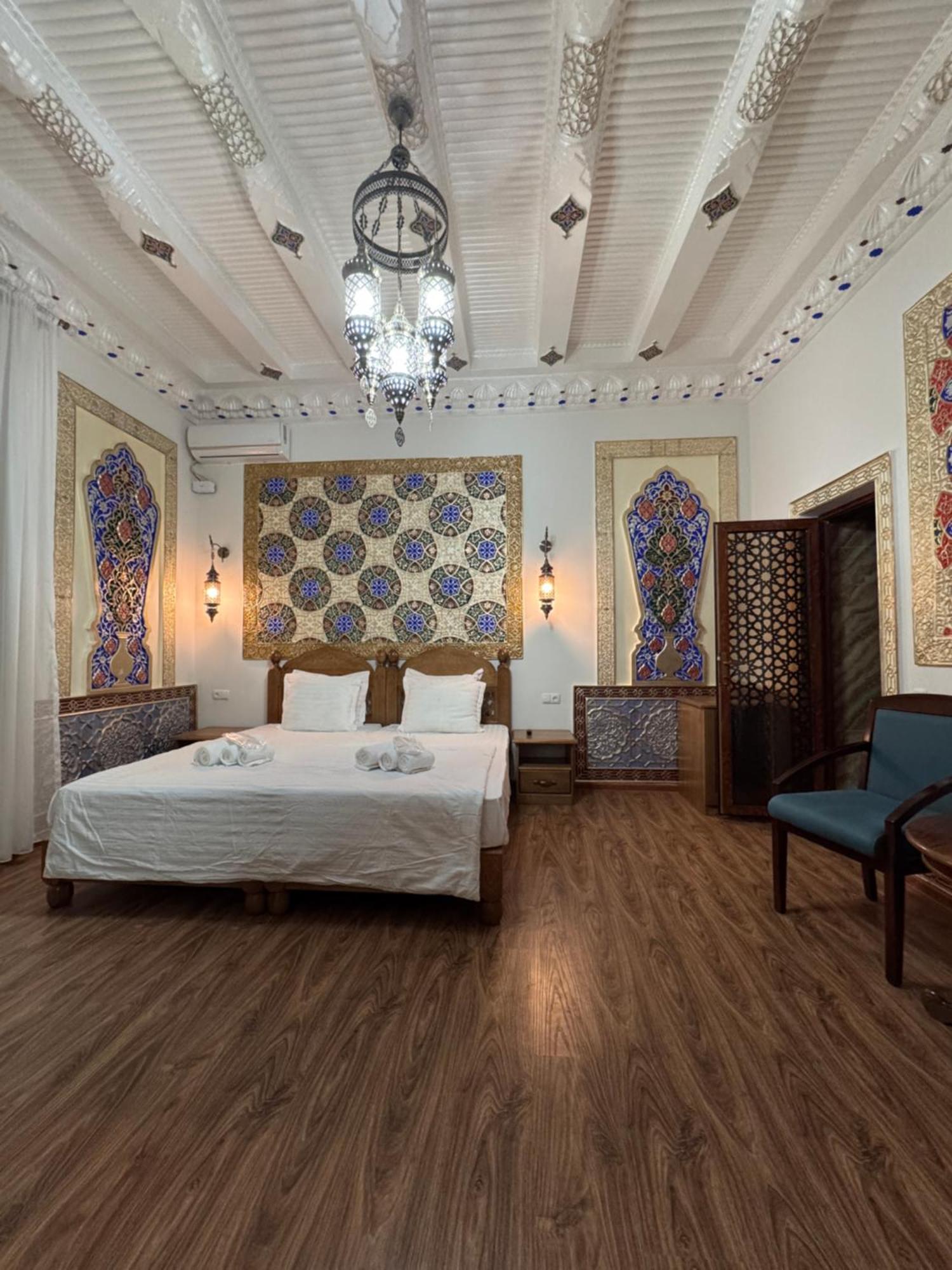 Guesthouse Muqaddam Bukhara Exterior photo