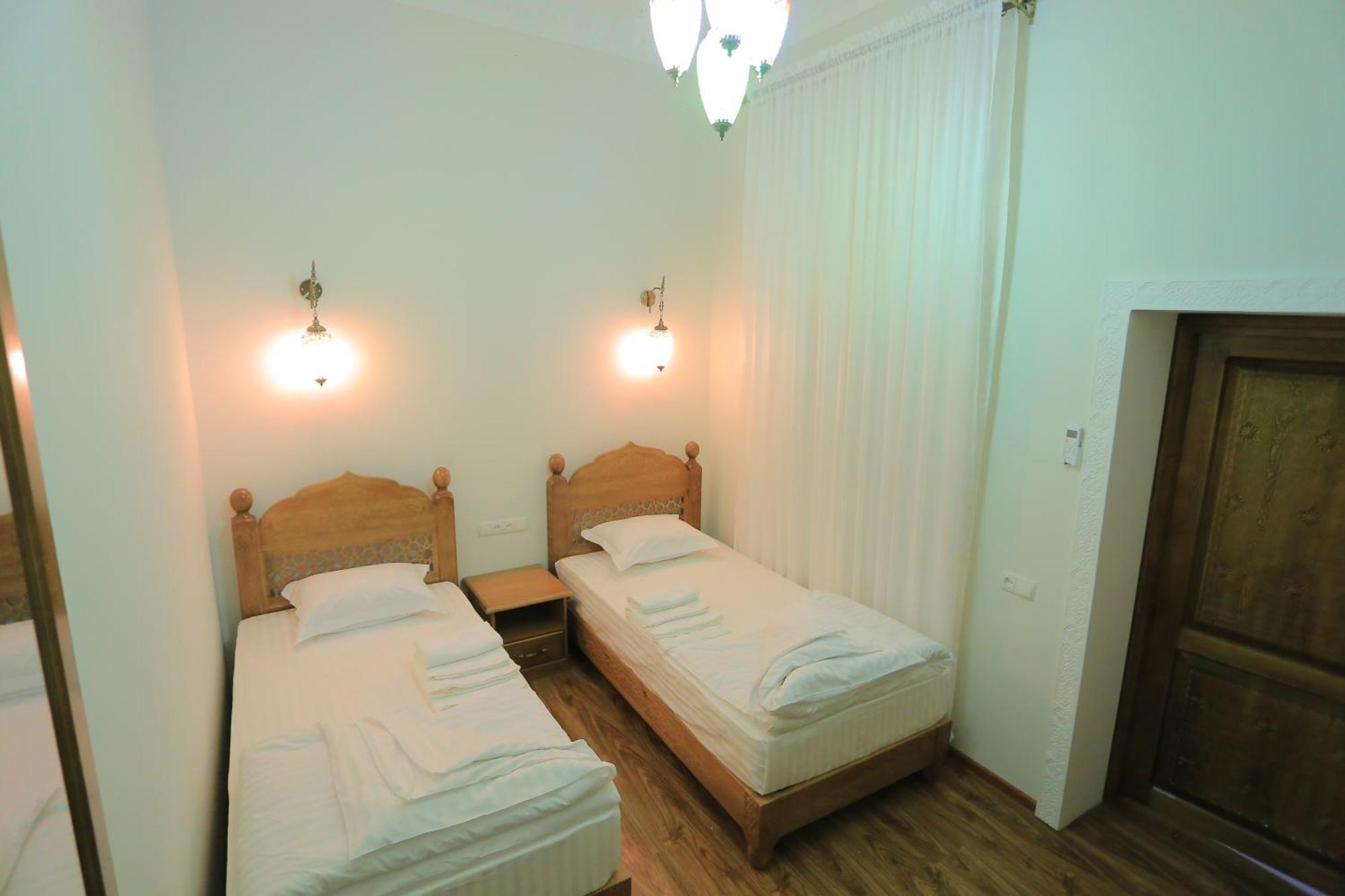 Guesthouse Muqaddam Bukhara Exterior photo